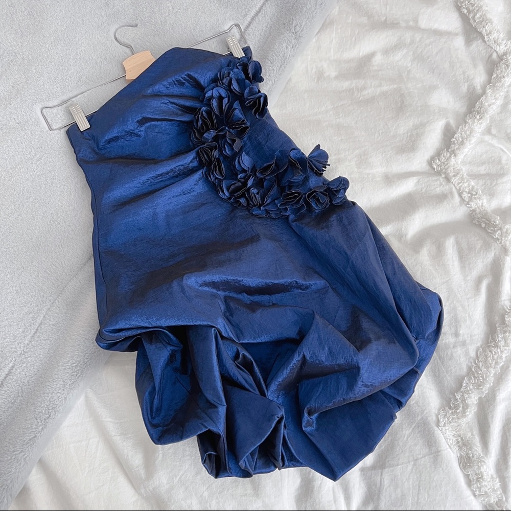 Wishes｜Navy Gathered Floral Strapless dress Sz S